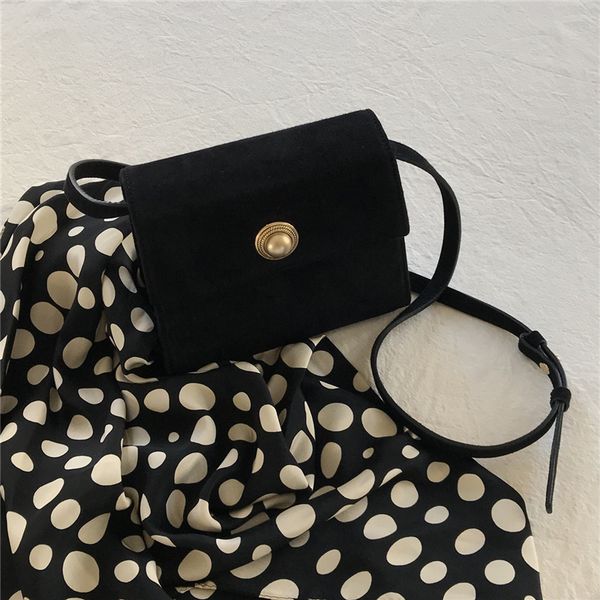 luxurys designers bags womens 2020 new style for autumn and winter all-match korean chic retro cross-body shoulder bag ins ultra-fire bag
luxurys designers bags womens 2020 new style for autumn and winter all-match korean chic retro cross-body shoulder bag ins ultra-fire bag