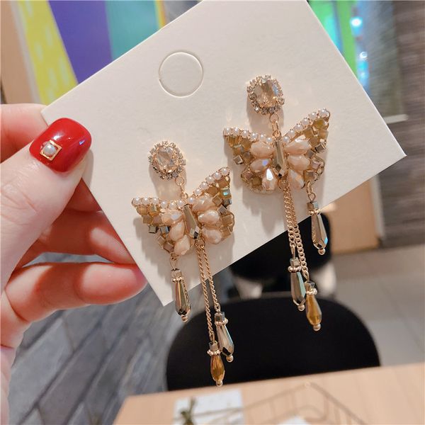 2020 new korea style silver pin sweet cute simple crystal butterfly tassel drop earrings for women fashion jewelry accessories
2020 new korea style silver pin sweet cute simple crystal butterfly tassel drop earrings for women fashion jewelry accessories