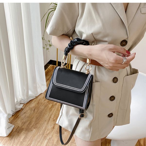 bag for women brand original design women's bag 2020 popular new fashion joker messenger summer portable square
bag for women brand original design women's bag 2020 popular new fashion joker messenger summer portable square