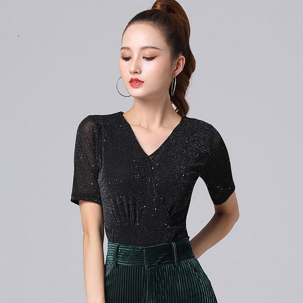 stage wear modern dance female latin clothes professional ballroom practice short-sleeved, Black;red
stage wear modern dance female latin clothes professional ballroom practice short-sleeved, Black;red
