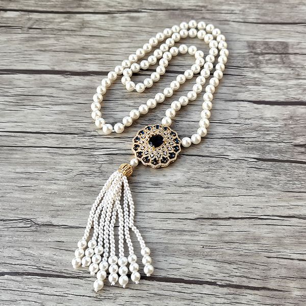 chains 1pcs design blue zircon charm jewelry cz micro pave round pendant,natural shell pearl beads tassel women necklace 532, Silver
chains 1pcs design blue zircon charm jewelry cz micro pave round pendant,natural shell pearl beads tassel women necklace 532, Silver
