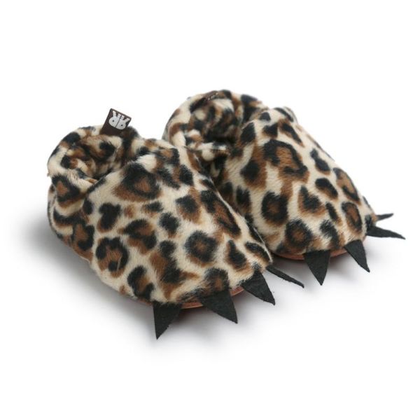 winter warm baby boots monster claw baby moccasins non-slip shoes newborn infant indoor crib shoes, Black;grey
winter warm baby boots monster claw baby moccasins non-slip shoes newborn infant indoor crib shoes, Black;grey