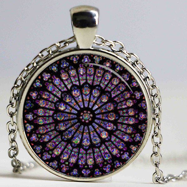 rose window stained glass notre dame de paris cathedral pendant necklace, Silver
rose window stained glass notre dame de paris cathedral pendant necklace, Silver