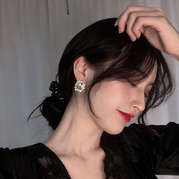 fashion vintage square crystal stud earrings for women simple luxury boucle doreille pendientes jewelry accessories
fashion vintage square crystal stud earrings for women simple luxury boucle doreille pendientes jewelry accessories