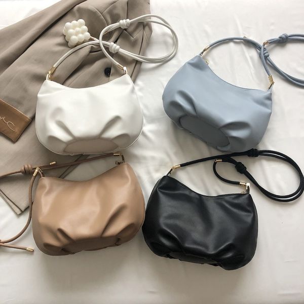 2020 new women one shoulder messenger bag small high-capacity pu material wholesale fashion shoulder bags s121 
2020 new women one shoulder messenger bag small high-capacity pu material wholesale fashion shoulder bags s121