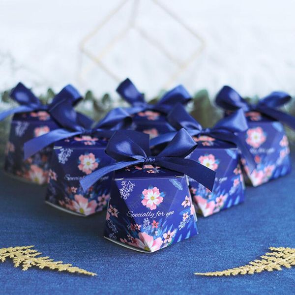 20pcs creative diamond candy box wedding favors and gifts candy box packaging blue ferrero chocolate paper gift
20pcs creative diamond candy box wedding favors and gifts candy box packaging blue ferrero chocolate paper gift