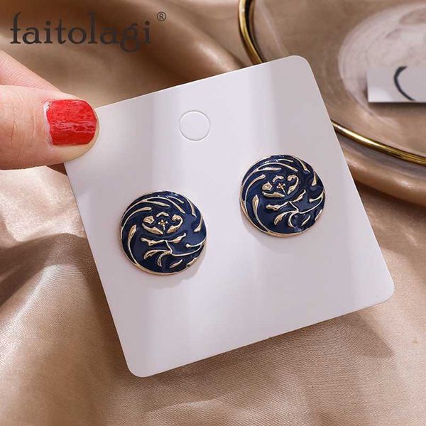 1pair flower stud earrings for women fashion drip glaze piercing earrings vintage circle girls earring jewelry female party gift, Golden;silver
1pair flower stud earrings for women fashion drip glaze piercing earrings vintage circle girls earring jewelry female party gift, Golden;silver