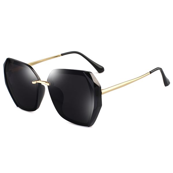 2020 brand designer oversize polygonal women sunglasses diamond alloy frame resin material lenses 6289 uv400 protection eyewear, White;black
2020 brand designer oversize polygonal women sunglasses diamond alloy frame resin material lenses 6289 uv400 protection eyewear, White;black
