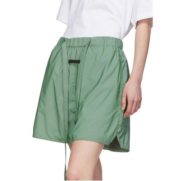 20SS 3M Reflective Tracksuit Pants Elastic Waist Shorts Outdoor Beach Street Drawstring Pants Short Pants Sport Breathable Shorts HFYMKZ216
20SS 3M Reflective Tracksuit Pants Elastic Waist Shorts Outdoor Beach Street Drawstring Pants Short Pants Sport Breathable Shorts HFYMKZ216