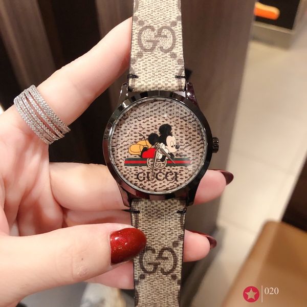 Co-branded cartoon pattern watch Designer watches luxury mens watches watch iced out watch reloj de lujo orologio di lusso 2020 new
Co-branded cartoon pattern watch Designer watches luxury mens watches watch iced out watch reloj de lujo orologio di lusso 2020 new