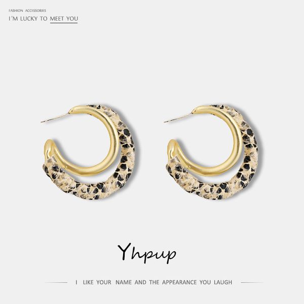 stud yhpup fashionable snake skin irregular geometric earrings copper statement charm brincos aretes de mujer high quality, Golden;silver
stud yhpup fashionable snake skin irregular geometric earrings copper statement charm brincos aretes de mujer high quality, Golden;silver