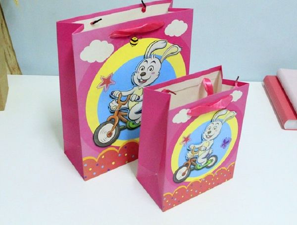 2020 new high grade cartoon gift bag clothing bag white card pocket packing bags red
2020 new high grade cartoon gift bag clothing bag white card pocket packing bags red