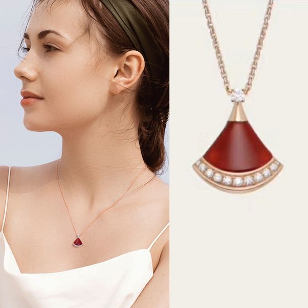 fashion clover fan shaped black agate diamond gold necklace pendant womans fashion jewelry for womans, Silver
fashion clover fan shaped black agate diamond gold necklace pendant womans fashion jewelry for womans, Silver