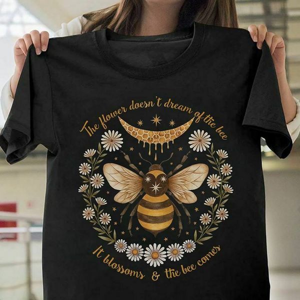 the flower doesn't dream of the bee men t-shirt s-5xl round neck tee shirt