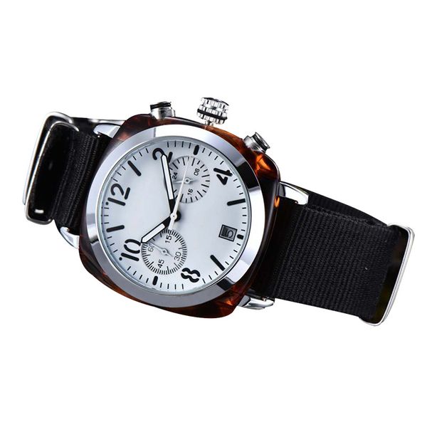 the new textile quartz watch couple quartz mineral quartz glass mirror, Slivery;brown
the new textile quartz watch couple quartz mineral quartz glass mirror, Slivery;brown