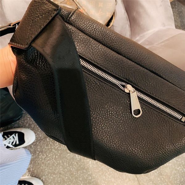 2020 classic fashion brand new arrival waist bags genuine leather chest bags brand fanny pack
2020 classic fashion brand new arrival waist bags genuine leather chest bags brand fanny pack