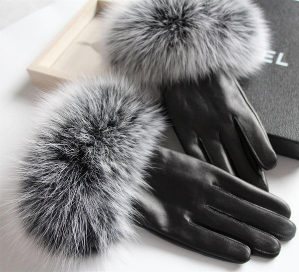 five fingers gloves autumn and winter foxes hair small sheepskin female cashmere temperament with sheep skin, Blue;gray
five fingers gloves autumn and winter foxes hair small sheepskin female cashmere temperament with sheep skin, Blue;gray