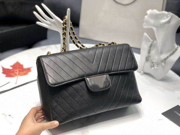 дамы сумка crossbody сумки урожай кингсайз tote из натуральной кожи messanger мешок с металлической цепью бесплатная доставка
дамы сумка crossbody сумки урожай кингсайз tote из натуральной кожи messanger мешок с металлической цепью бесплатная доставка