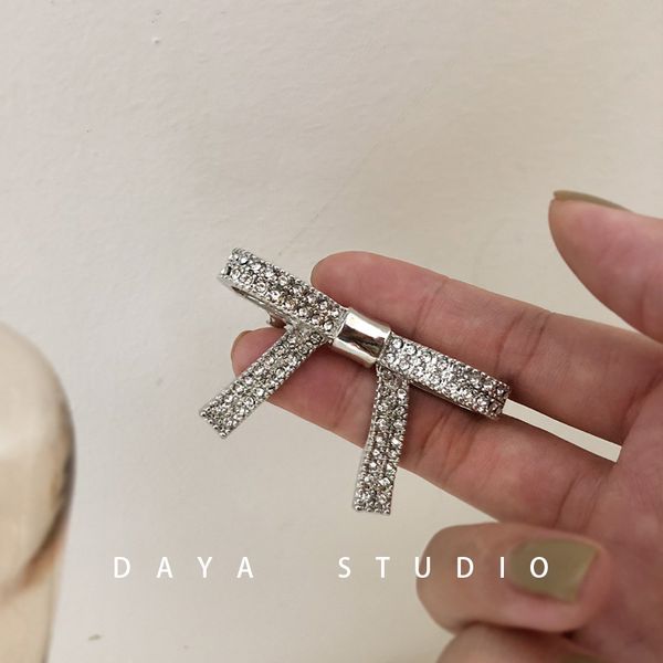 bow butterfly hairpin clip hair clip hairband bobby pin barrette hairpin headdress accessories beauty styling tools new arrival, Golden;silver
bow butterfly hairpin clip hair clip hairband bobby pin barrette hairpin headdress accessories beauty styling tools new arrival, Golden;silver