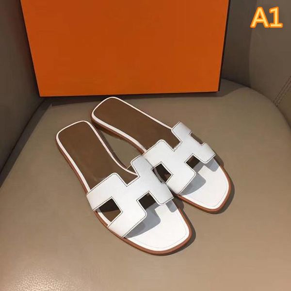 2020fashion luxury designer womens fashion sandals lady slippers summer casual slippers flip flops flat sandy shoes size 35-43 with box, Black
2020fashion luxury designer womens fashion sandals lady slippers summer casual slippers flip flops flat sandy shoes size 35-43 with box, Black
