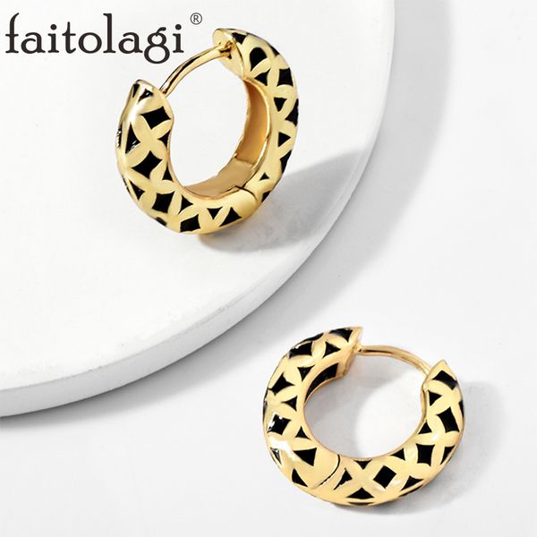 1pcs vintage hoop earrings for women ethnic round gold color earrings piercing female wedding party jewelry brincos, Golden;silver
1pcs vintage hoop earrings for women ethnic round gold color earrings piercing female wedding party jewelry brincos, Golden;silver