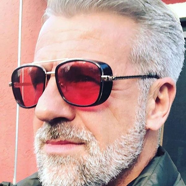 sunglasses classic vintage steampunk for men and women luxury punk celebrity designer sun glasses, White;black
sunglasses classic vintage steampunk for men and women luxury punk celebrity designer sun glasses, White;black