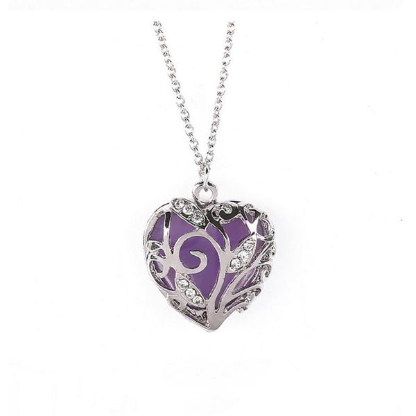 chains women hollow out heart crystal pendant lady luxury glow in dark luminous chocker necklace gift jewelry collier femme, Silver
chains women hollow out heart crystal pendant lady luxury glow in dark luminous chocker necklace gift jewelry collier femme, Silver