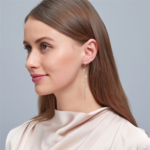 20pairs / lot long pattern кристалл кисточкой серьги женщины уха качают ювелирные изделия 925 серебряные иглы листьев серег металла модные а, Silver
20pairs / lot long pattern кристалл кисточкой серьги женщины уха качают ювелирные изделия 925 серебряные иглы листьев серег металла модные а, Silver