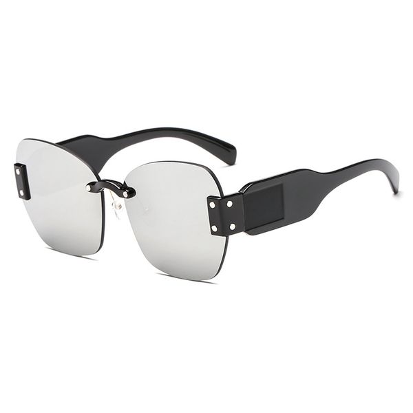 2020 fashion retro square rimless butterfly oversizewomen sunglasses 1399 plastic material lenses uv400 protection eyewear, White;black
2020 fashion retro square rimless butterfly oversizewomen sunglasses 1399 plastic material lenses uv400 protection eyewear, White;black