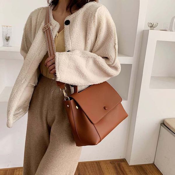 fashion women large capacity totes bags handbags women pu shoulder bag female retro daily lady purse handbags
fashion women large capacity totes bags handbags women pu shoulder bag female retro daily lady purse handbags