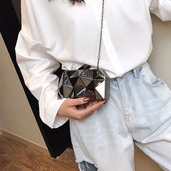 crossbody bags for women 2020 fashion messenger bag for girls trendy metal chain shoulder ladies mini irregular hand bags k503
crossbody bags for women 2020 fashion messenger bag for girls trendy metal chain shoulder ladies mini irregular hand bags k503