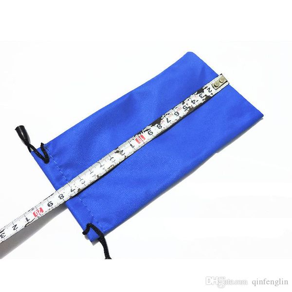 цвета мягкие ткани glasses bag солнцезащитные очки случай водонепроницаемый пылезащитные очки мешочек очки аксессуары protect портативный че
цвета мягкие ткани glasses bag солнцезащитные очки случай водонепроницаемый пылезащитные очки мешочек очки аксессуары protect портативный че