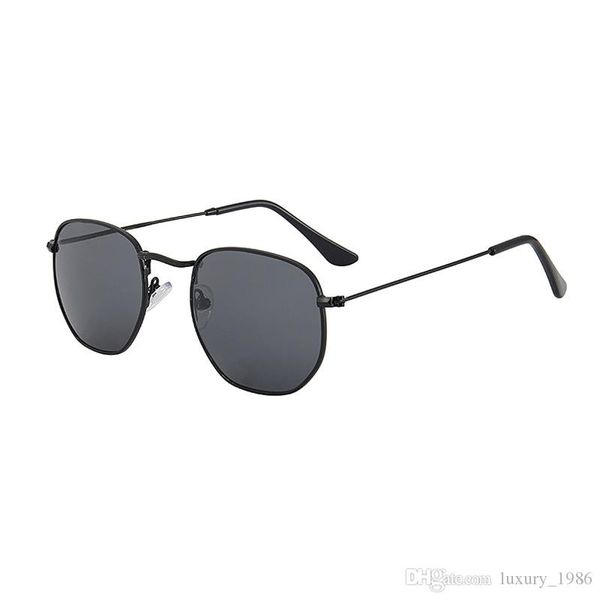 brand sunglasses men women fashion vintage mirror sun glasses uv400 goggle lenses with cases and box 3548, White;black
brand sunglasses men women fashion vintage mirror sun glasses uv400 goggle lenses with cases and box 3548, White;black