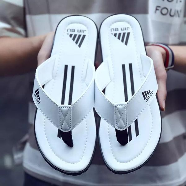 new high-end brand classic designer sandals fashion brand men casual slippers letter flip flops, Black
new high-end brand classic designer sandals fashion brand men casual slippers letter flip flops, Black