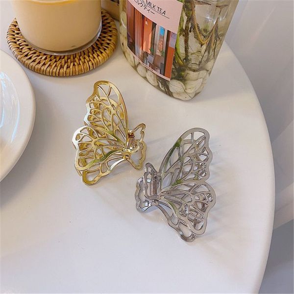 aomu simple metal butterfly hairpin korean new fashion retro hollow butterfly hair claw for women girls bath hair accessories, Golden;silver
aomu simple metal butterfly hairpin korean new fashion retro hollow butterfly hair claw for women girls bath hair accessories, Golden;silver