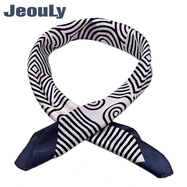 2020 the new europe and the united states small square emulation silk bag ins stripe printing new silk scarf shawl scarf, Blue;gray
2020 the new europe and the united states small square emulation silk bag ins stripe printing new silk scarf shawl scarf, Blue;gray