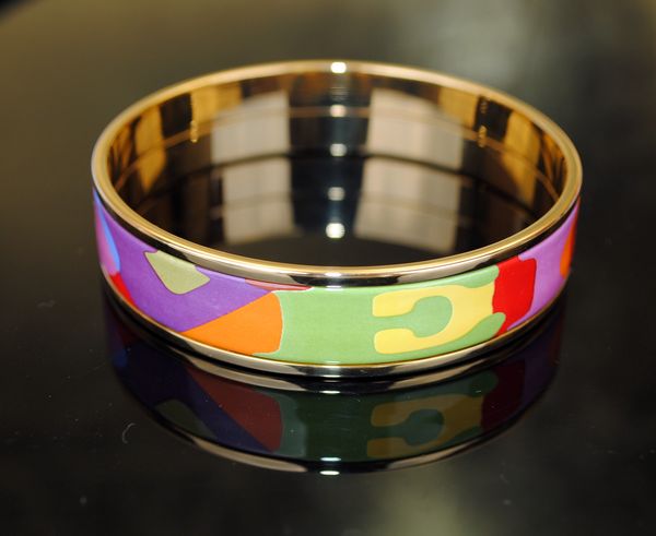 color love series 18k gold-plated enamel bangle bracelet for woman bracelets bangles width 15mm fashion wedding jewelr258o, Black
color love series 18k gold-plated enamel bangle bracelet for woman bracelets bangles width 15mm fashion wedding jewelr258o, Black