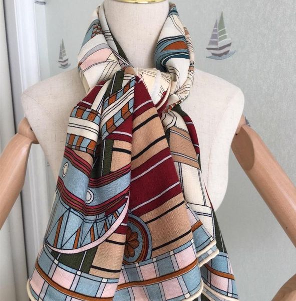 2020 new arrival autumn winter classic chain design 140*140 cm animal scarf 65% cashmere 35% silk scarf wrap for women lady girl, Blue;gray
2020 new arrival autumn winter classic chain design 140*140 cm animal scarf 65% cashmere 35% silk scarf wrap for women lady girl, Blue;gray