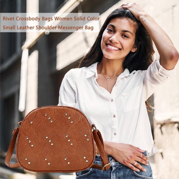 повседневной кожа женщины плечо сумки rivet crossbody полукруг сумка ретро дама посланник сумка
повседневной кожа женщины плечо сумки rivet crossbody полукруг сумка ретро дама посланник сумка