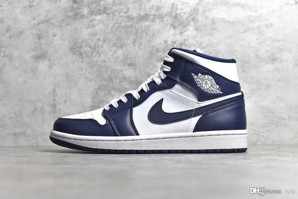 air high sneakers blue black white leather rubber outsole speed coach designer luxury flat casual shoes men s ms platform shoes f1
air high sneakers blue black white leather rubber outsole speed coach designer luxury flat casual shoes men s ms platform shoes f1