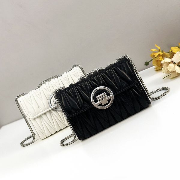 women's bag 2020 spring and summer new style fashion crossbody bag chain square sling
women's bag 2020 spring and summer new style fashion crossbody bag chain square sling