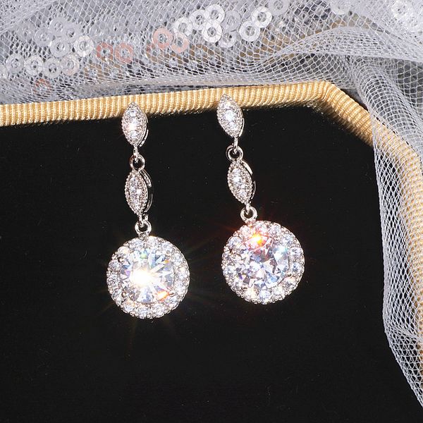 uilz luxury женщины моды water drop + циркон камень серьги элегантный длинные серьги мотаться женщины свадебные украшения подарков, Silver
uilz luxury женщины моды water drop + циркон камень серьги элегантный длинные серьги мотаться женщины свадебные украшения подарков, Silver