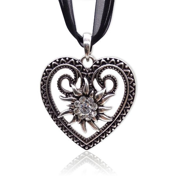 chokers fashion women's love heart necklace pendant shiny rhinestone statement ribbon cord vintage choker jewelry wholesale, Golden;silver
chokers fashion women's love heart necklace pendant shiny rhinestone statement ribbon cord vintage choker jewelry wholesale, Golden;silver