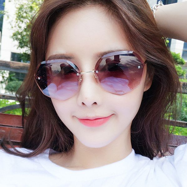 sunglasses rimless brand design glasses big female eyewear vintage luxury frame oversized for sun women ladies lonsy gkwdh wufvg, White;black
sunglasses rimless brand design glasses big female eyewear vintage luxury frame oversized for sun women ladies lonsy gkwdh wufvg, White;black
