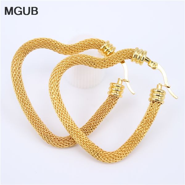new cute heart hoop earrings for women gold color stainless steel simple trendy romantic jewelry nice gifts lh730, Golden;silver
new cute heart hoop earrings for women gold color stainless steel simple trendy romantic jewelry nice gifts lh730, Golden;silver