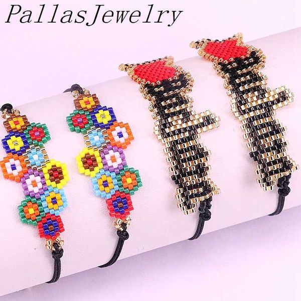 charm bracelets 5pcs 2021 rainobow bracelet boho chic women jewelry children friendship handmade woven, Golden;silver
charm bracelets 5pcs 2021 rainobow bracelet boho chic women jewelry children friendship handmade woven, Golden;silver