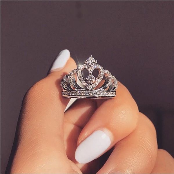 2020 новый звенит luxury crown кольцо для женщин заявление сердца свадьба обручальное кольцо романтический подарок романтический принцессы, Slivery;golden
2020 новый звенит luxury crown кольцо для женщин заявление сердца свадьба обручальное кольцо романтический подарок романтический принцессы, Slivery;golden