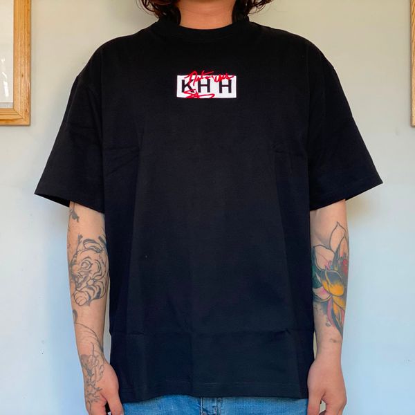 20ss kt classic letter printed tee high street skateboard crewneck short sleeves outdoor travel t-shirt summer breathable tee hfymtx843
20ss kt classic letter printed tee high street skateboard crewneck short sleeves outdoor travel t-shirt summer breathable tee hfymtx843