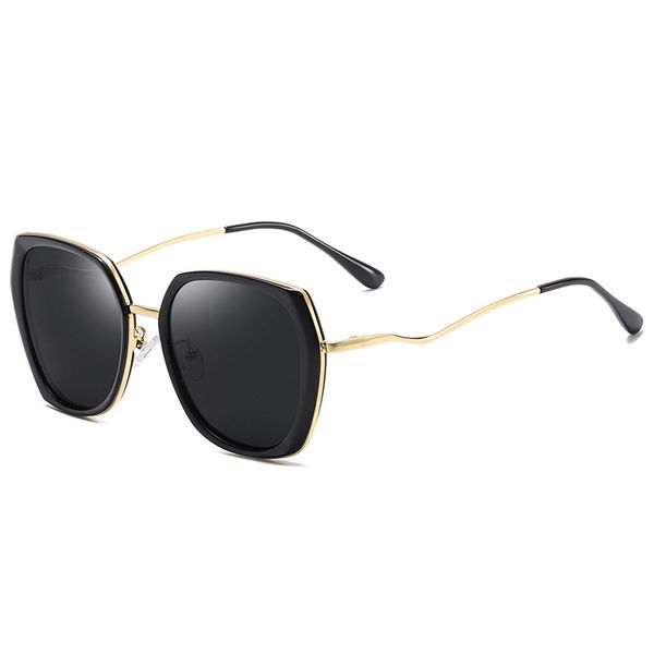 sunglasses women 2021 polarized square vintage style design brand sun glasses gradient ladies feminino, White;black
sunglasses women 2021 polarized square vintage style design brand sun glasses gradient ladies feminino, White;black