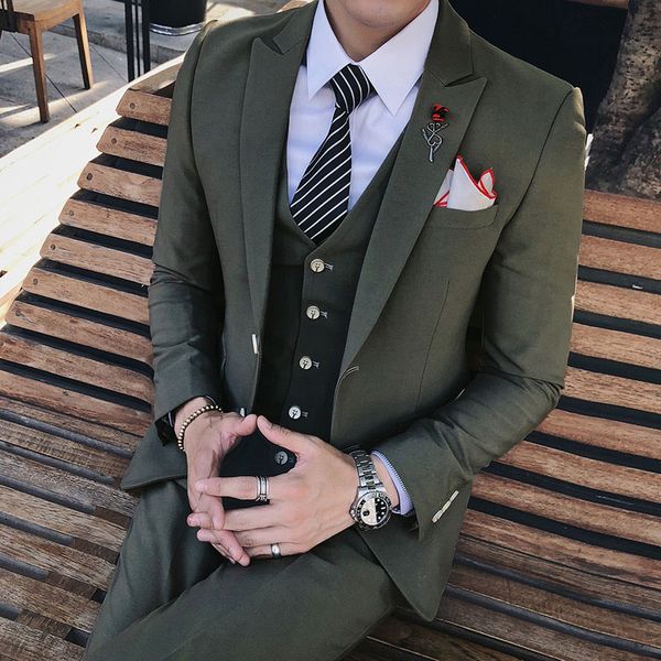 asian size customized new fashion solid color england men's suit 3-piece suit men's business formal wedding groom dress, White;black
asian size customized new fashion solid color england men's suit 3-piece suit men's business formal wedding groom dress, White;black